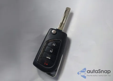 2019 Toyota Camry Le from USA, damaged, VIN 4T1B11HK5KU258040